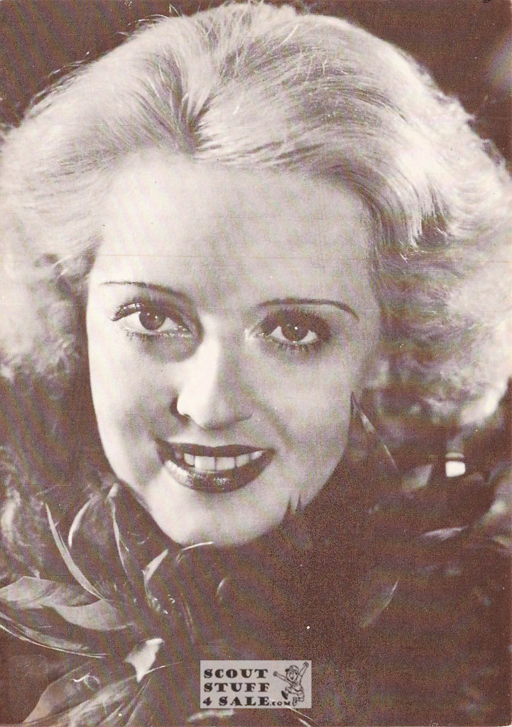 Bette Davis Black/White French Movie Postcard, Editions Nugeron #CP97