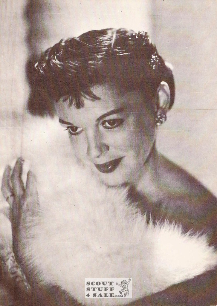 Judy Garland Black/White French Movie Postcard, Editions Nugeron #CP98