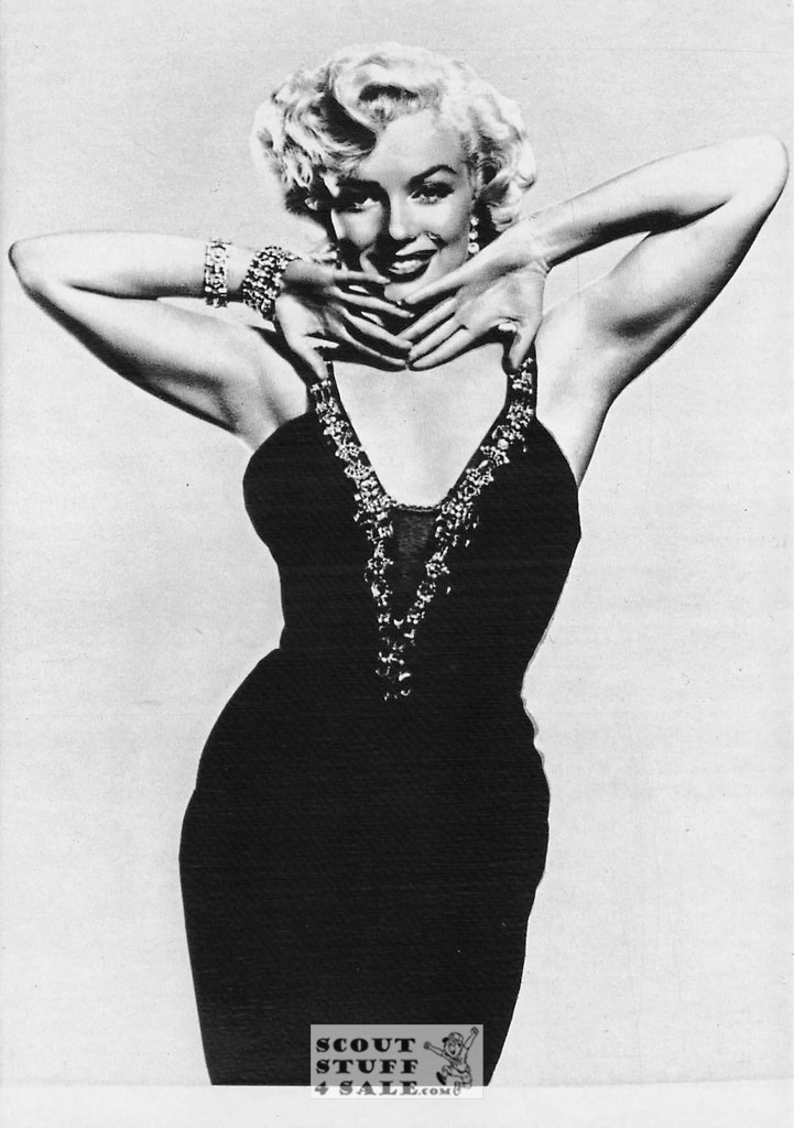 Marilyn Monroe French Movie Postcard, Editions Nugeron #E130