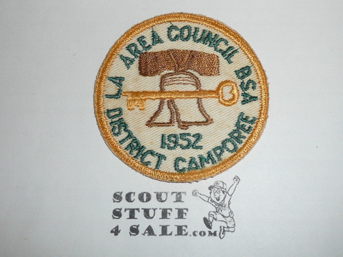 Los Angeles Area Council, 1952 District Camporee Patch, scarce yellow bdr