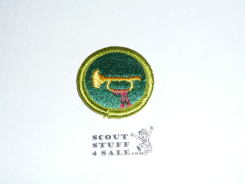 Bugling - Type H - Fully Embroidered Plastic Back Merit Badge (1972-2002)
