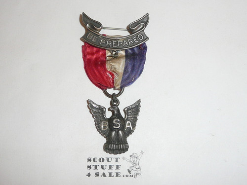 Eagle Scout Medal, Robbins 2B, 1930-1933, Finely Detailed front, wear to ribbon