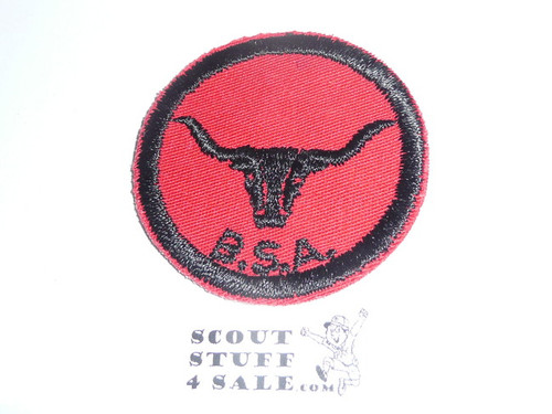 Longhorn Patrol Medallion, Red Twill with gum back, 1955-1971