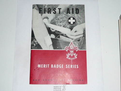 First Aid Merit Badge Pamphlet, Type 6, Picture Top Red Bottom Cover, 1-54 Printing
