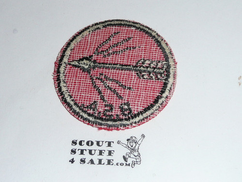 Blazing Arrow Patrol Medallion, Felt w/BSA black/White ring back, 1940-1955