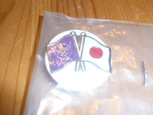 Japan and World Scouting Emblem Flag Pin - Scout