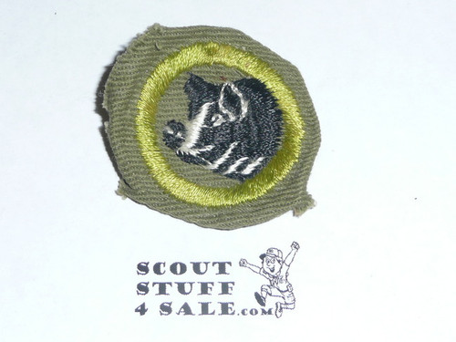 Hog Production - Type E - Khaki Crimped Merit Badge (1947-1960)