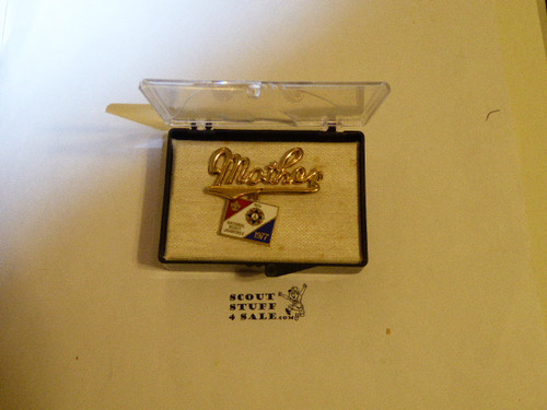 1977 National Jamboree Mother Pin with Charm