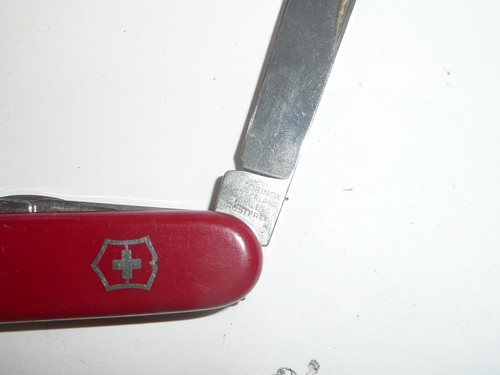 Victorinox Swiss Army Pocket Knife, lite use, no toothpick or tweezer