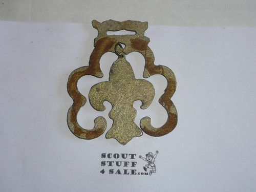 british brass boy scout wall ornament, 3.5 wide by 4 tall