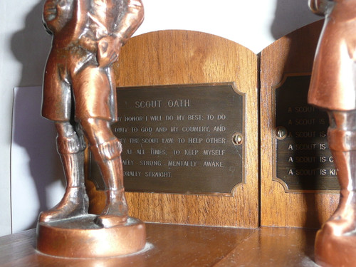 boy scout mckenzie statue scout oath and law book ends, pair, 5.5 tall by 3.25 wide