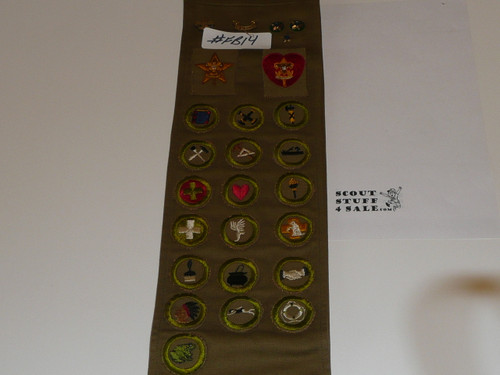 1940's Boy Scout Merit Badge Sash with 19 Crimped Merit badges, early rank patches and some pins, #FB14