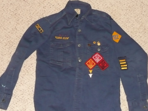 1940's Boy Scout Cub Uniform Shirt of a very accomplished Scout, felt ranks and felt DIAMOND unit number 122, 18" chest 26" length, #FB79