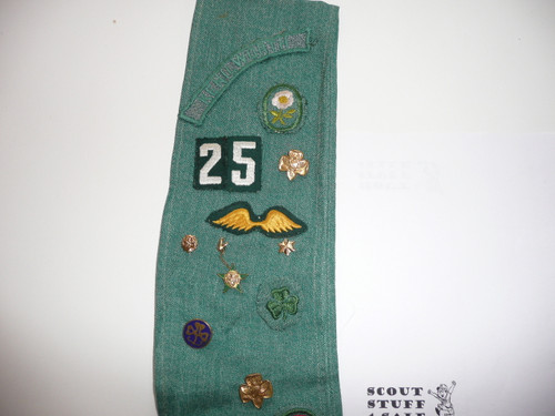 1940's-50's Girl Scout Badge Sash with many badges and pins, GSS1