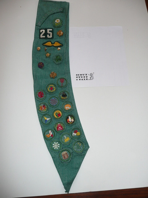 1940's-50's Girl Scout Badge Sash with many badges and pins, GSS1