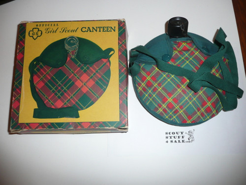 1960's Official Girl Scout Canteen, MINT condition in Original Box