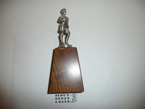 1950's mckenzie Boy Scout Trophy on wood stand, Pewter finish