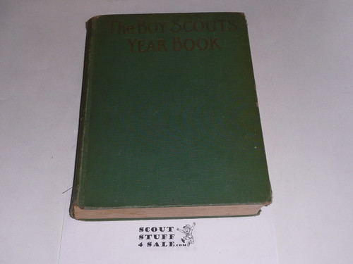 1928 The Boy Scout Year Book, by Frank Mathiews, some wear