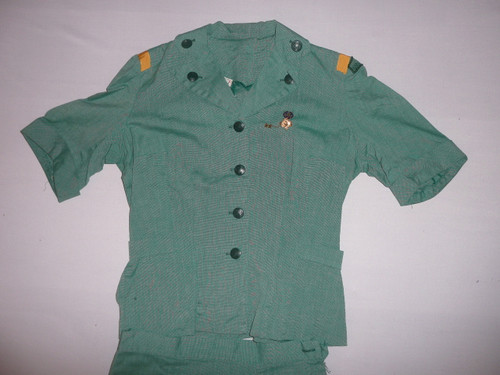 1950's Girl Scout Leader Uniform, Blouse 17" chest and 22" length, Skirt 28" waist and 29" length, GSH21