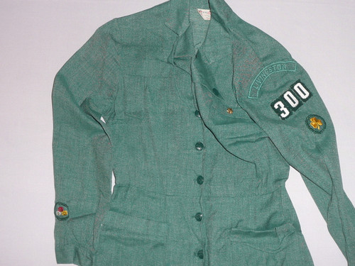 1940's Girl Scout Uniform Dress with Insignia, 16" chest 25" 35" waist , GSH30
