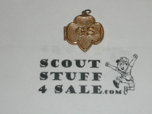 Girl Scout Locket, HC17