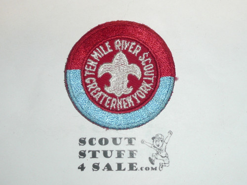 Ten Mile River Patch, Greater New York Councils, lt blue and red bdr
