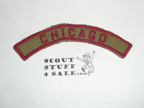 CHICAGO Khaki and Red Community Strip, lite use