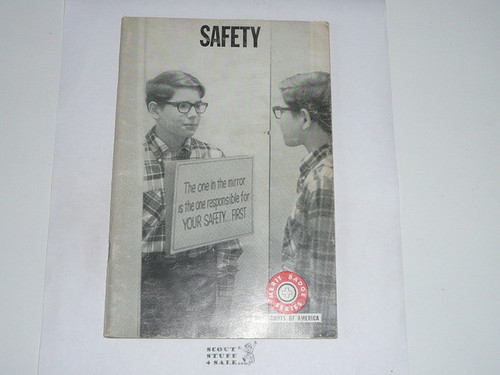 Safety Merit Badge Pamphlet, Type 7, Full Picture, 3-76 Printing