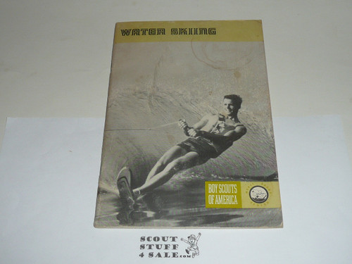 Water Skiing Merit Badge Pamphlet, Type 8, Green Band Cover, 5-76 Printing