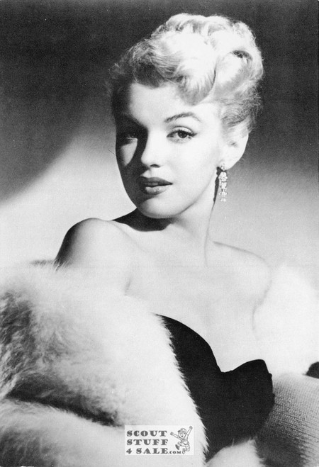 Marilyn Monroe Postcard by Classico San Francisco #232-007