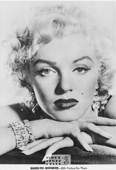 Marilyn Monroe Postcard by Classico San Francisco #232-029