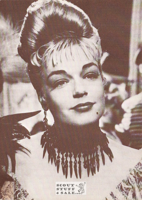 Simone Signoret Black/White French Movie Postcard, Editions Nugeron #CP36