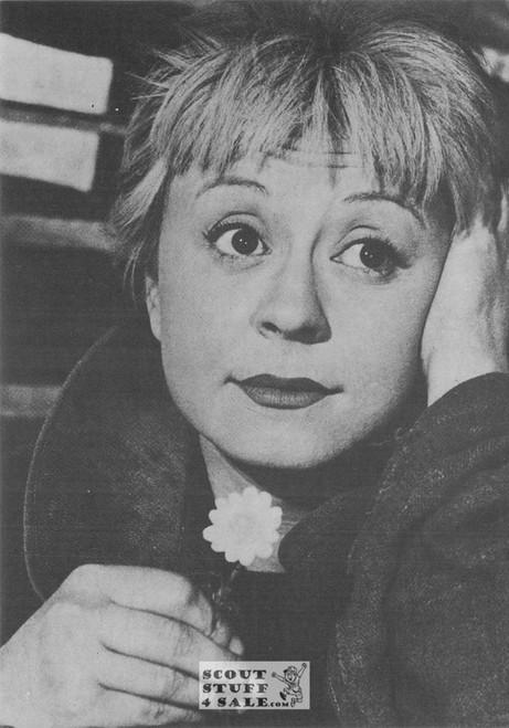 Giuetta Massina Black/White French Movie Postcard, Sofraneme #CPS221