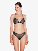 Soft Triangle Bra in Black with Leavers Lace_1