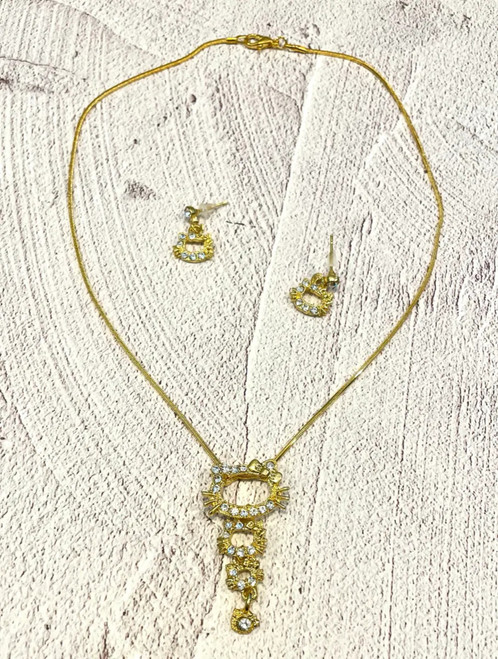 Gold Tone Cat Silhouette Jewelry Set | Necklace & Earrings Set