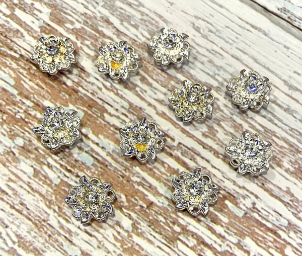 12mm Silver Rhinestone Flower Embellishments (10 Pack)