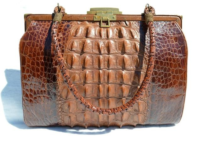 Lovely 1930's-40's EDWARDIAN Hornback ALLIGATOR Skin Purse