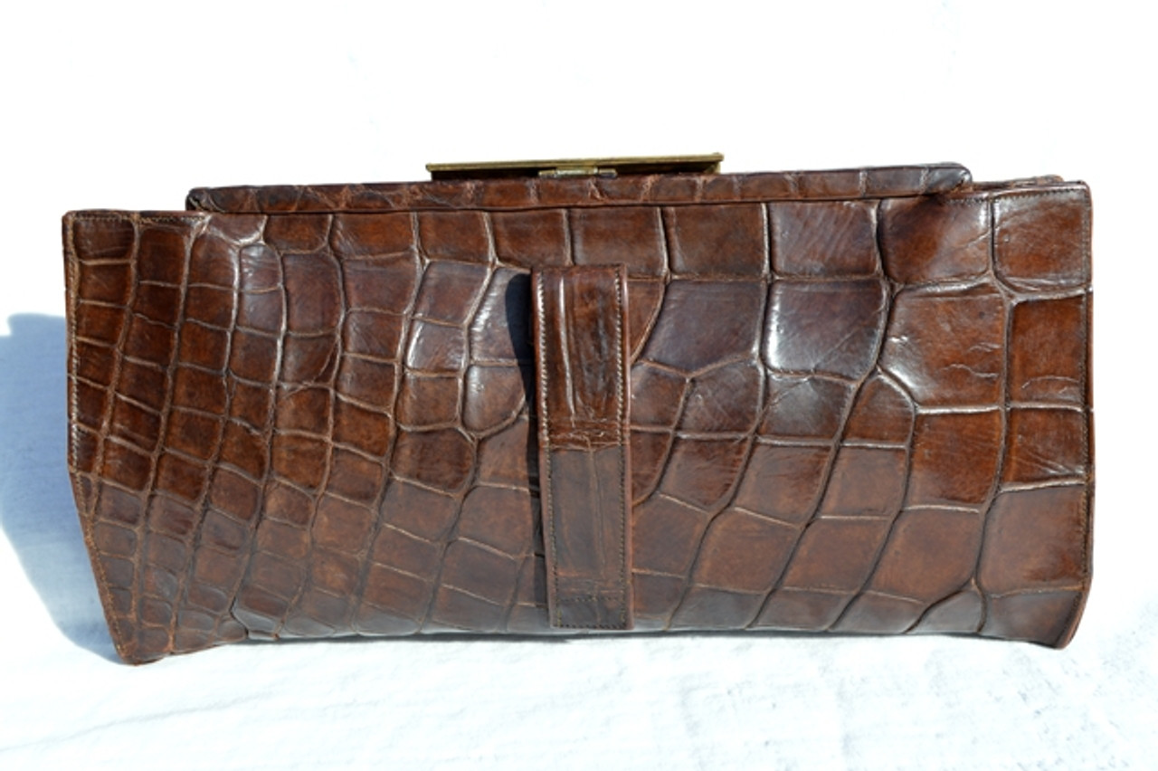 Leelanau Trading Co. | Envelope Clutch Purse | Dark Brown – The Artisan's  Bench