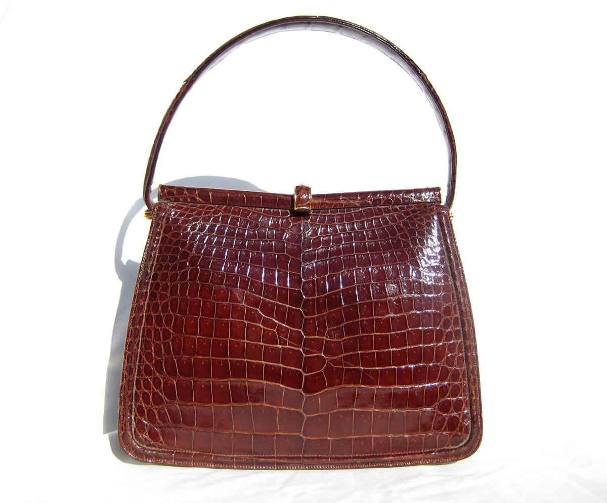 Timeless LUCILLE de PARIS 1950's-60's Chocolate Alligator Handbag