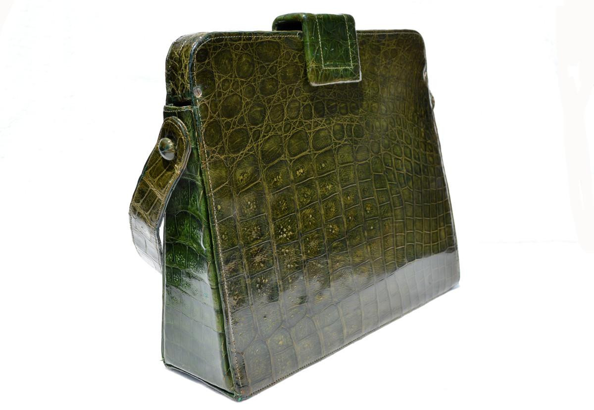 Dark OLIVE GREEN 1940's-50's CROCODILE Skin Handbag - Argentina