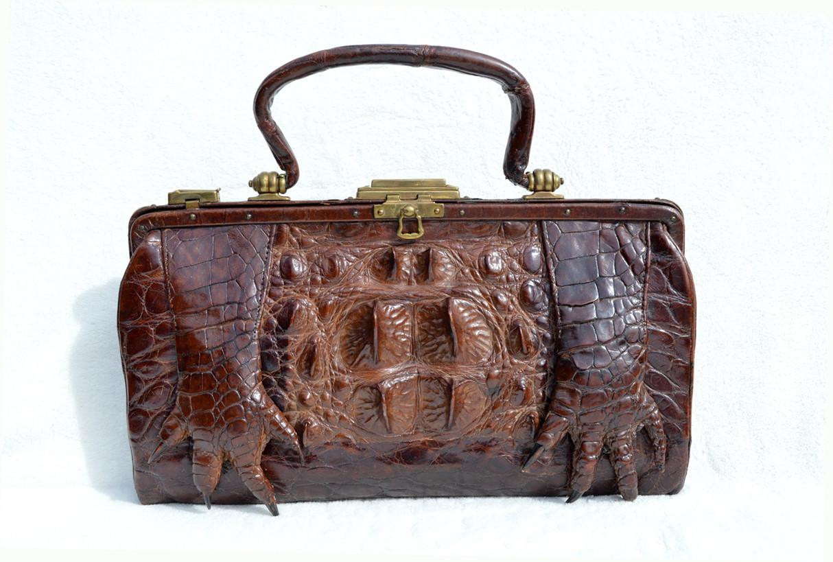Unusual Early 1900's Brown Antique Hornback Alligator Purse w/Paws