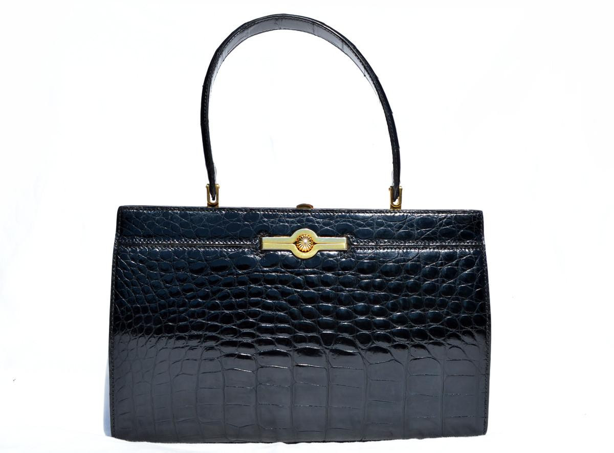 Classic 1950s-60's Jet Black SAKS FIFTH AVENUE Alligator Skin