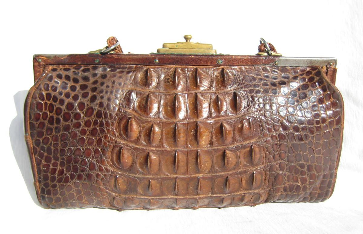 Lovely Brown Early 1900's Edwardian HORNBACK Alligator Handbag