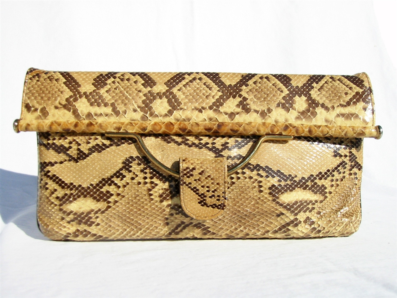 1960s Alskin clutch