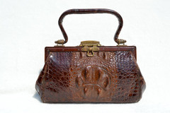 Early 1900's Chocolate Brown Edwardian Hornback ALLIGATOR Handbag