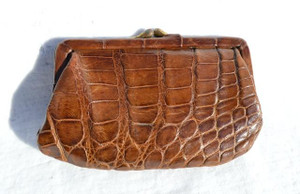  1940's-50's Chocolate Brown Alligator Skin Change Purse G1A-234 
