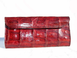  Ladies Early 2000's DARK RED Crocodile Skin Checkbook Wallet - New! 