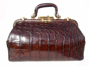  LARGE Early 1900's Alligator Belly Skin Doctor Bag Luggage - GUNSMOKE! 