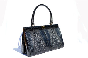 Fabulous JET BLACK 1950's-60's HORNBACK Crocodile Handbag G1-288 