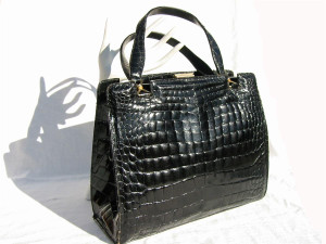  FINESSE 1950's-60's Jet Black ALLIGATOR Belly Skin Handbag 